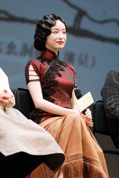 Chinese Actress Attends Press Conference New Drama Shanghai China June — Stock Photo, Image