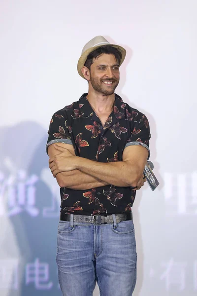 Acteur Indien Hrithik Roshan Assiste Une Première Pour Film Kaabil — Photo