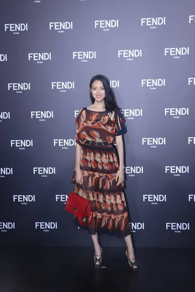 中国のモデルで女優のチャン ジリンが 2019年5月31日に中国 上海で開催されるフェンディメンズ2019秋冬ファッションショーに出席 — ストック写真