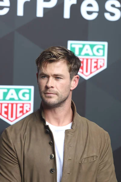 China Shanghai Tag Heuer Chris Hemsworth Li Yifeng — Foto de Stock