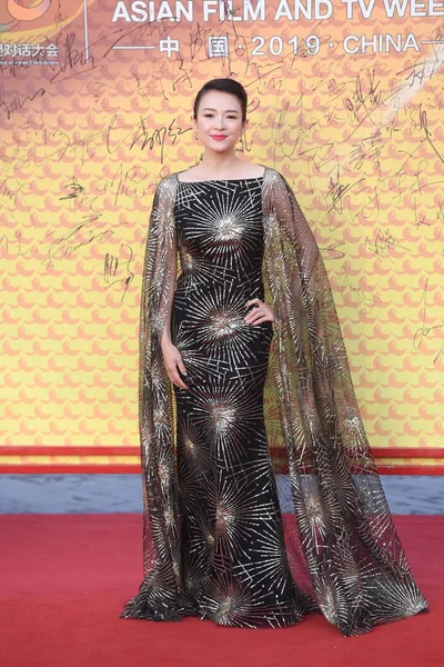 Chinese Actrice Zhang Ziyi Stelt Zich Voor Als Rode Loper — Stockfoto