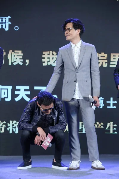 香港演员梁朝辉 和林嘉玲出席2019年6月3日在中国北京举行的新片 追逐龙2 首映式活动 — 图库照片