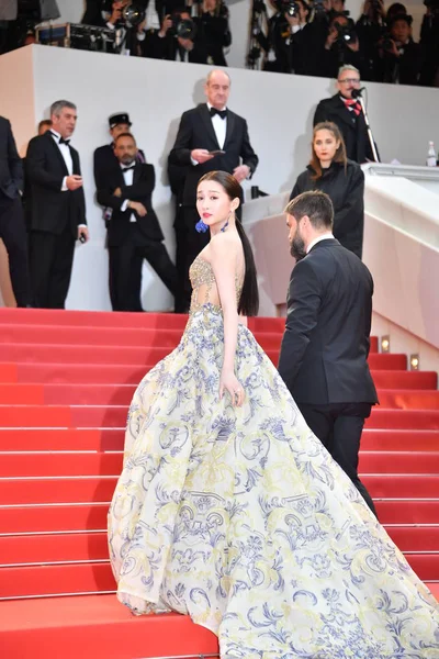 Çinli Aktris Guan Xiaotong Cannes Düzenlenen — Stok fotoğraf