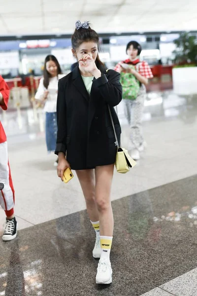 Chinesische Schauspielerin Jelly Lin Oder Lin Yun Internationaler Flughafen Peking — Stockfoto