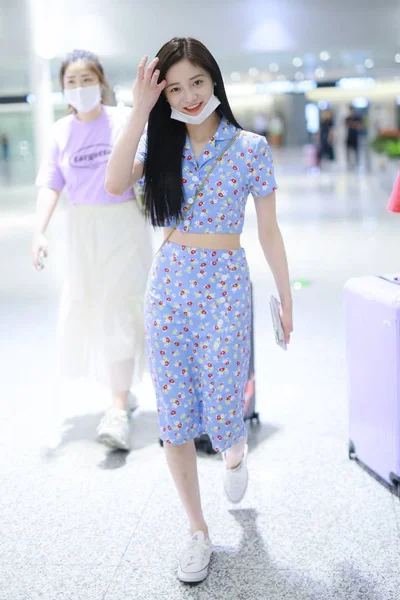 Cantora Atriz Chinesa Pinky Zhou Zhou Jieqiong Aeroporto Internacional Hongqiao — Fotografia de Stock