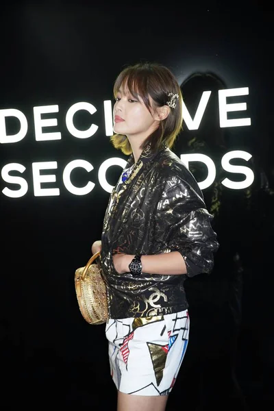 CHINA BEIJING CHANEL J12 ESPOSIZIONE DELL'OROLOGIO — Foto Stock