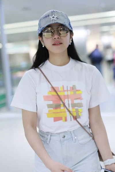 Taiwanese Actress Michelle Chen Arrives Beijing Capital International Airport Landing — Stock Photo, Image