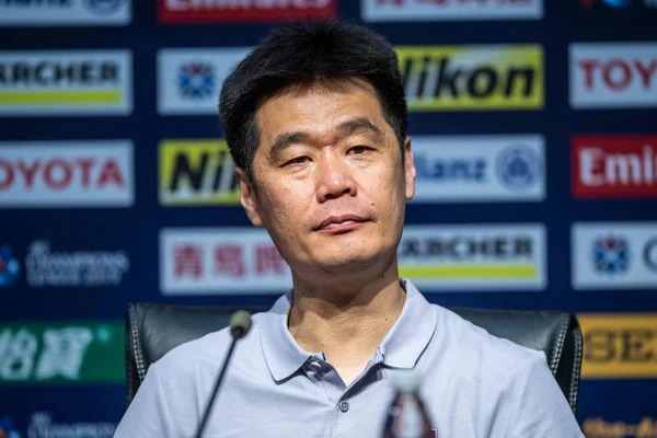 Kepala Pelatih Shanghai Sipg China Menghadiri Konferensi Pers Sebelum Pertandingan — Stok Foto