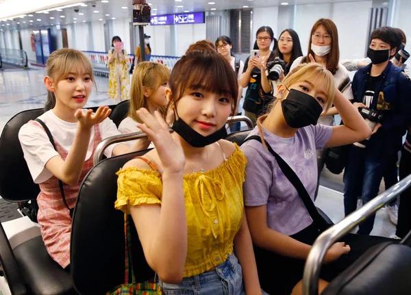 TAIWAN TAIPEI AIRPORT IZ*ONE 1ST CONCERT EYES ON ME — Stock Photo, Image