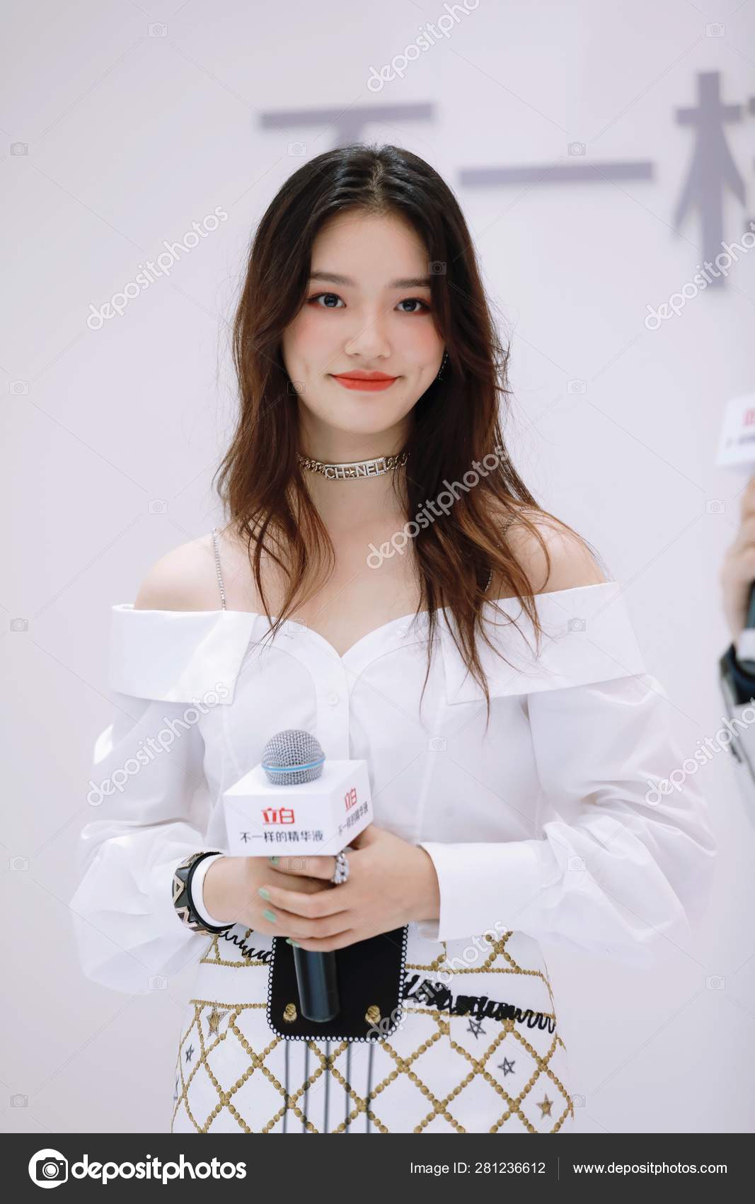 中国 上海 ゼリー リン ユン リビー — ストック編集用写真©ChinaImages