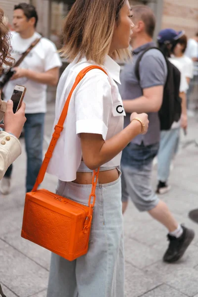 Francja Paris Fashion Week męska wiosna/lato 2020 ulica Snap — Zdjęcie stockowe