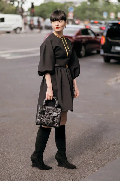 France paris fashion week männer frühjahr / sommer 2020 street snap — Stockfoto