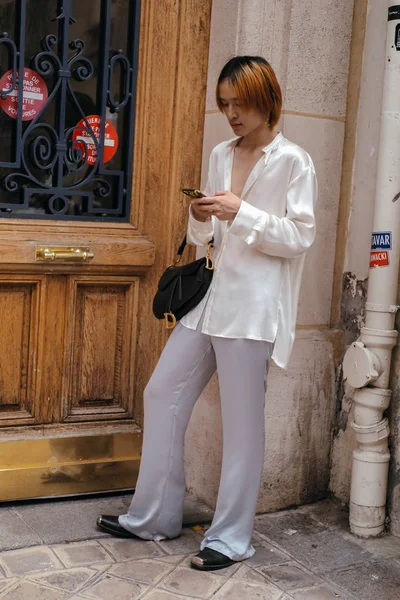 Francie Paříž móda týden muži jaro/léto 2020 pouliční přitahování — Stock fotografie