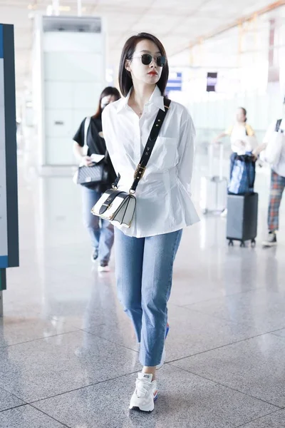 CHINA BEIJING AIRPORT VICTORIA SONG QIAN — Stock Photo, Image