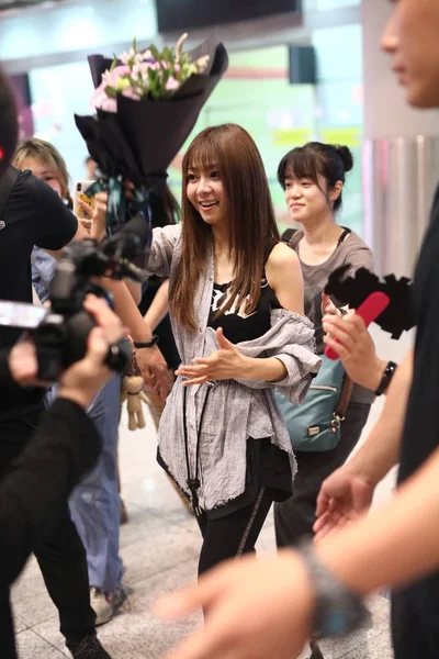 Japanese Singer Mai Kuraki Arrives Beijing Capital International Airport Landing — Stock Photo, Image