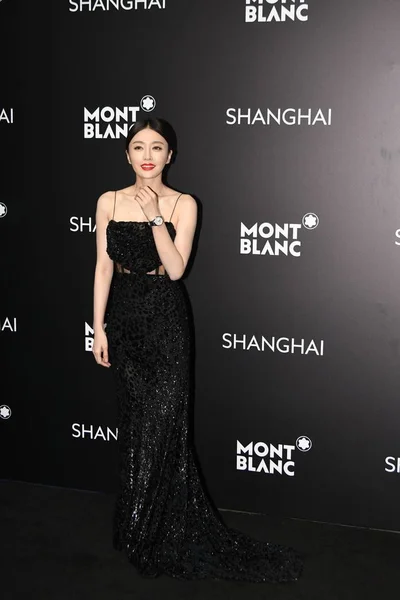 中国の女優チン ランが2019年7月18日 上海でモンブランの新製品の記者会見に出席 — ストック写真