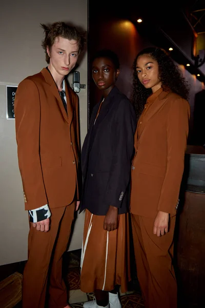 France paris fashion week männer frühjahr / sommer 2020 street snap — Stockfoto