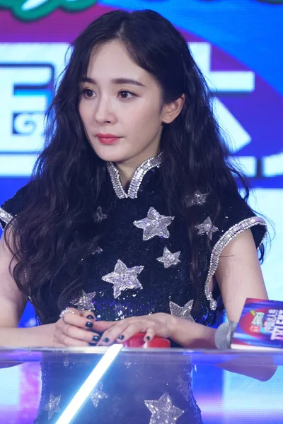 CHINA ZHEJIANG WUZHEN CHINA 'S GOT TALENT YANG MI — Foto de Stock