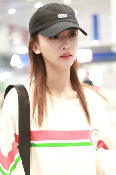 Chinese Actrice Jinyan Arriveert Voor Vertrek Peking China Juli 2019 — Stockfoto