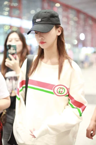 Chinese Actress Jinyan Arrives Beijing Capital International Airport Departure Beijing — Stock Photo, Image