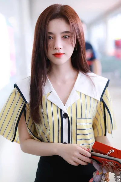 ประเทศจีน เซี่ยงไฮ้ AIRPORT JU JINGYI — ภาพถ่ายสต็อก