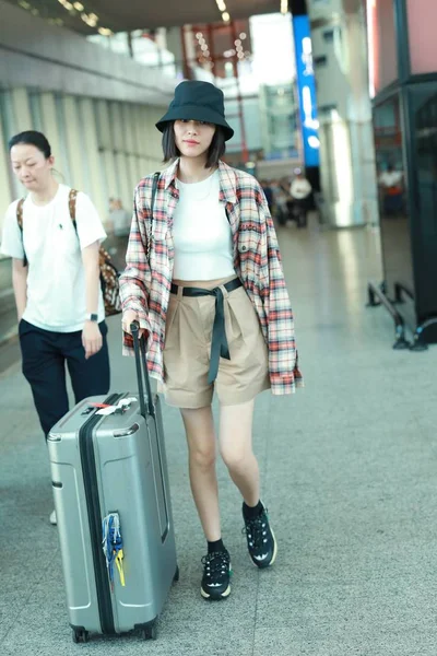 Kinesiska supermodellen LiU Wen Fashion outfit Peking — Stockfoto