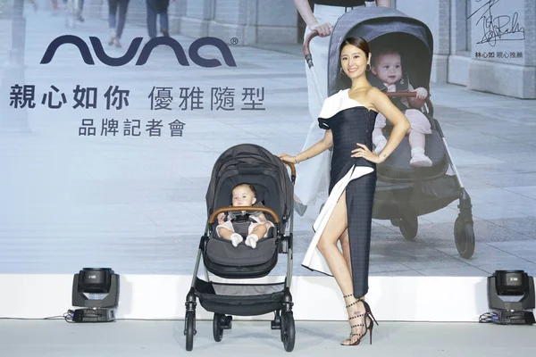 Taiwan Taipei Baby wózek Ruby lin — Zdjęcie stockowe
