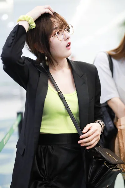 Çinli Aktris Song Veya Lareina Song Şangay Hongqiao Havaalanı Varmadan — Stok fotoğraf