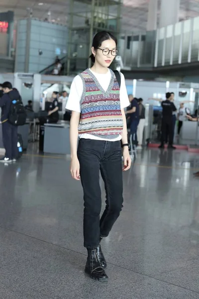 Modella Cinese Liu Wen Presenta All Aeroporto Internazionale Beijing Capital — Foto Stock