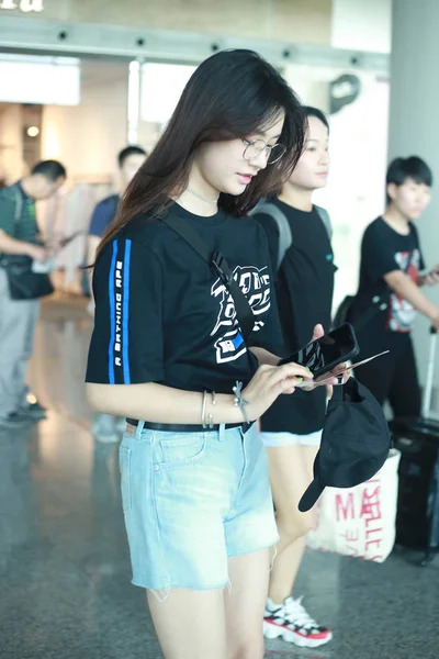 Chinese Actrice Jelly Lin Jelly Lin Arriveert Internationale Luchthaven Beijing — Stockfoto
