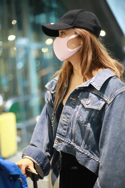 Chinese Actrice Liuyun Arriveert Luchthaven Shanghai Hongqiao Landing Shanghai China — Stockfoto