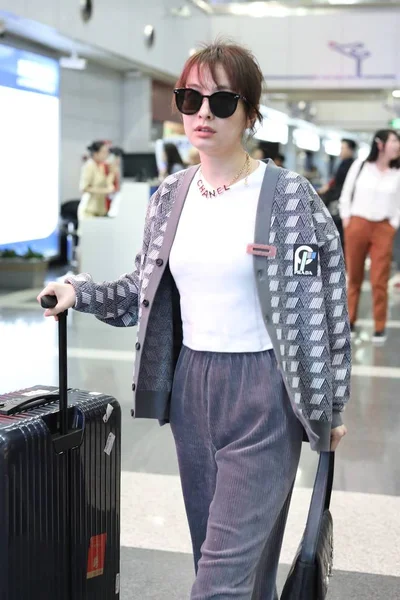 Ospite Attrice Cinese Xin Arriva All Aeroporto Internazionale Pechino Capital — Foto Stock