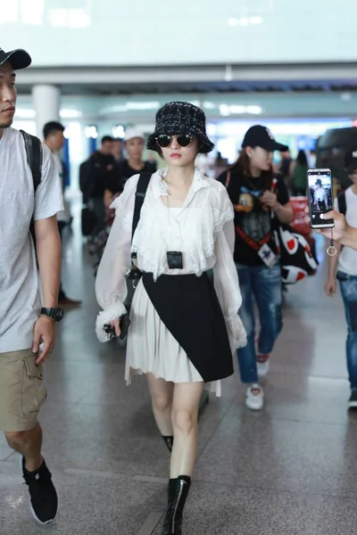 Chanteuse Actrice Taïwanaise Zhang Shaohan Angela Zhang Arrive Aéroport International — Photo