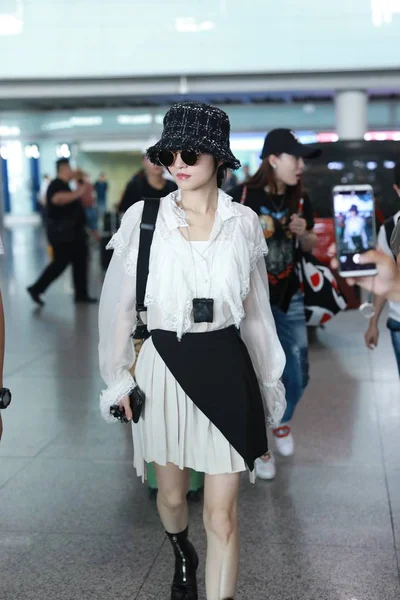 Chanteuse Actrice Taïwanaise Zhang Shaohan Angela Zhang Arrive Aéroport International — Photo