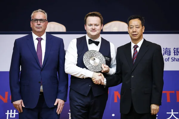Shaun Murphy England Middle Awarded Trophy Awarding Ceremony 2019 Snooker — Stok fotoğraf