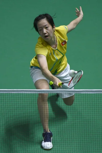Hongkong Badminton Spelare Cheung Ngan Tävlar Mot Japanska Professionella Badmintonspelare — Stockfoto
