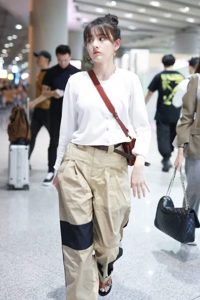 Actriz China Lareina Song Song Zuer Llega Aeropuerto Internacional Beijing —  Fotos de Stock