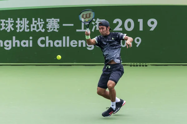 Tennista Giapponese Yasutaka Uchiyama Prende Palla Allo Yasutaka Uchiyama Men — Foto Stock