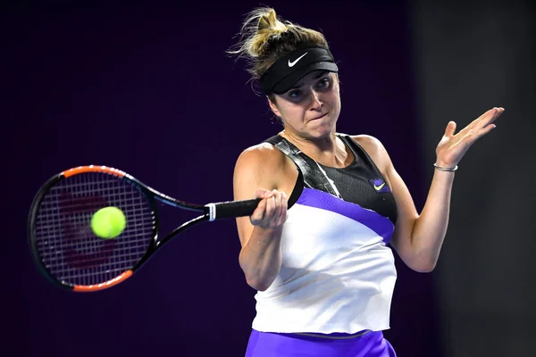 Tenista Profesional Ucraniana Elina Svitolina Juega Contra Tenista Profesional Eslovena — Foto de Stock