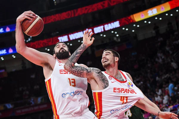 Marc Gasol Espagne Gauche Saute Pour Obtenir Ballon Lors Demi — Photo