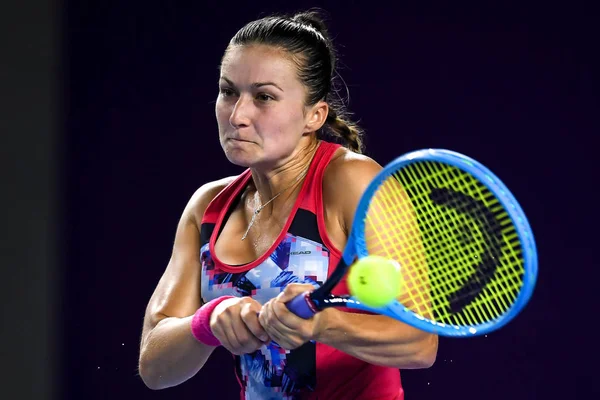 Tenista Profesional Eslovena Dalila Jakupovic Juega Contra Tenista Profesional Ucraniana — Foto de Stock