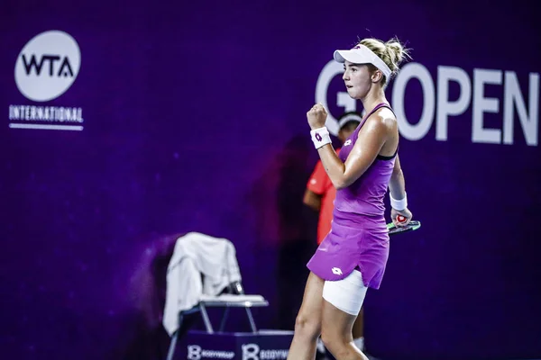 Tennista Serba Nina Stojanovic Gioca Contro Tennista Cinese Peng Shuai — Foto Stock