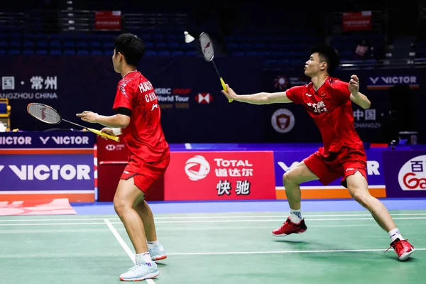 Jogadores Badminton Profissionais Chineses Wang Yilv Huang Dongping Competem Contra — Fotografia de Stock