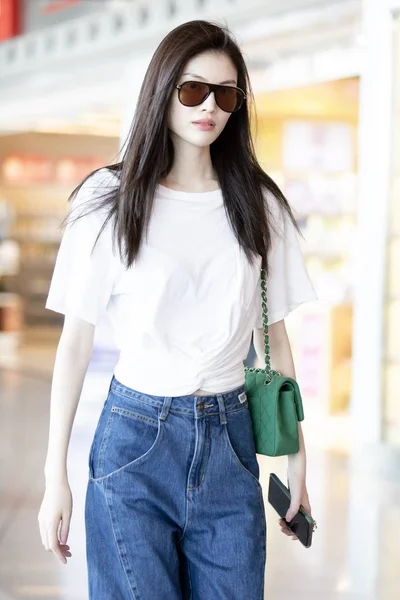 Chinees Model Hij Sui Arriveert Beijing Capital International Airport Landing — Stockfoto