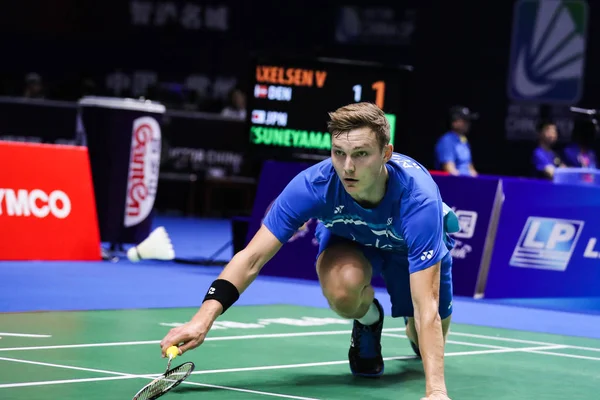 Jugador Bádminton Profesional Danés Viktor Axelsen Compite Contra Jugador Bádminton — Foto de Stock