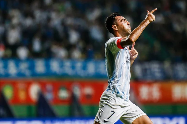 Israelisk Fotbollsspelare Eran Zahavi Från Guangzhou Firar Omgången Match Kinesiska — Stockfoto