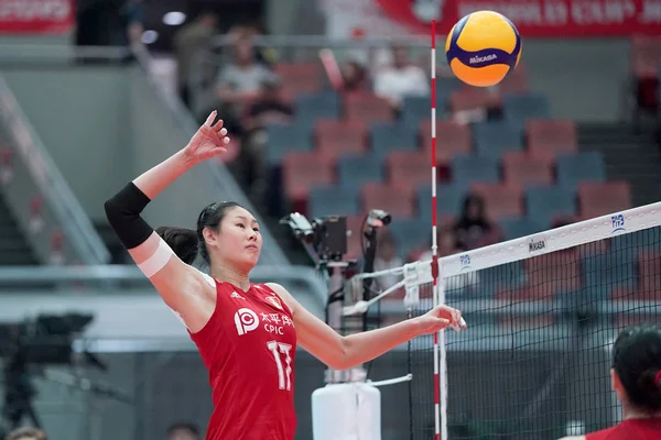 Yan Aus China Zerschmettert Den Ball Während Der 5Vb Volleyball — Stockfoto