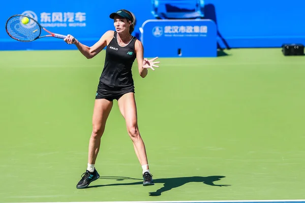 Amerikansk Professionell Tennisspelare Danielle Collins Spelar Mot Amerikansk Professionell Tennisspelare — Stockfoto