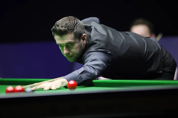 Mark Selby Της Αγγλίας Παίζει Ένα Σουτ Τον Shaun Murphy — Φωτογραφία Αρχείου