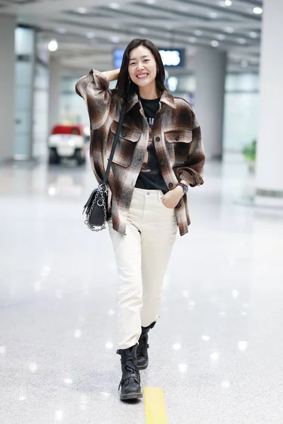 Modelul Chinez Liu Wen Apare Aeroportul Internațional Beijing Capital Înainte — Fotografie, imagine de stoc